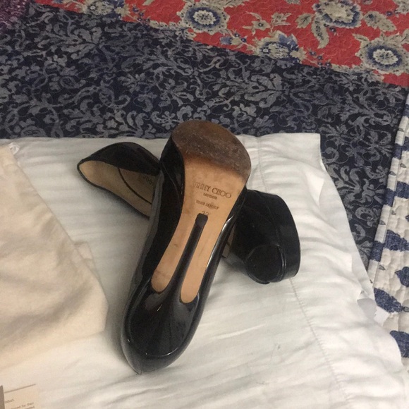 Black patent leather peep toe Jimmy Choo 4” heels - Picture 4 of 4
